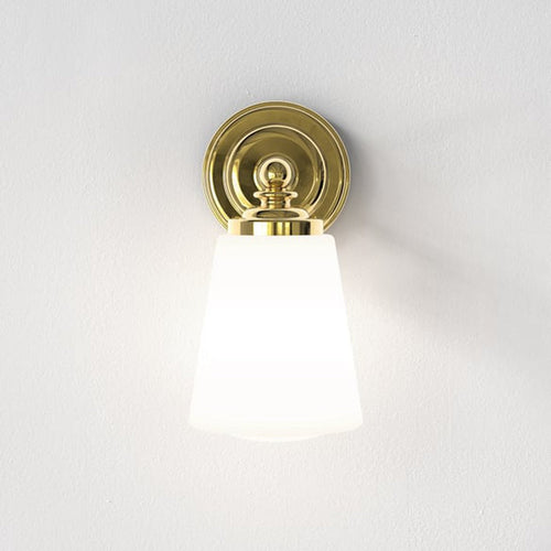 Anton vegglampe for baderom IP44