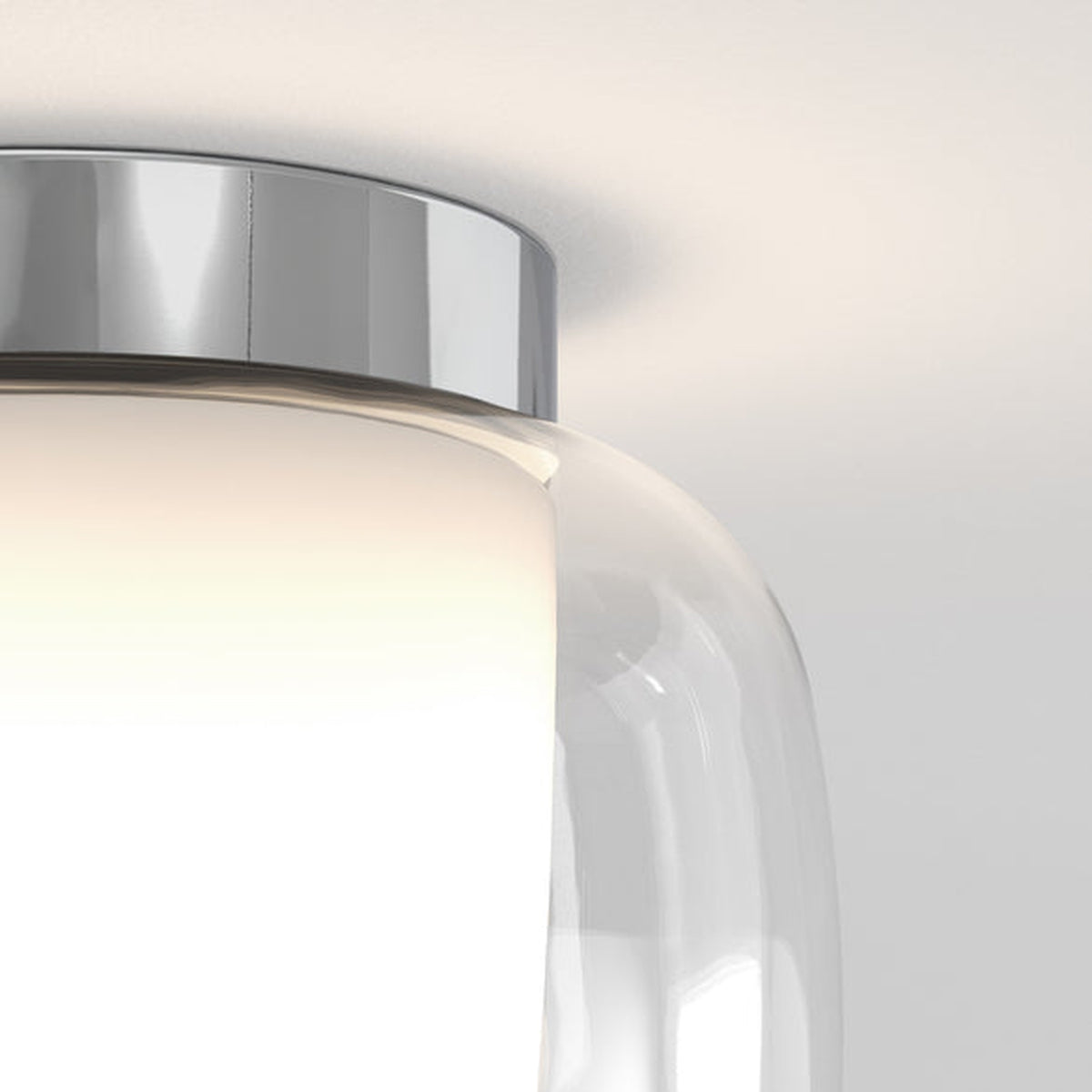 Aquina 240 taklampe IP44 E27