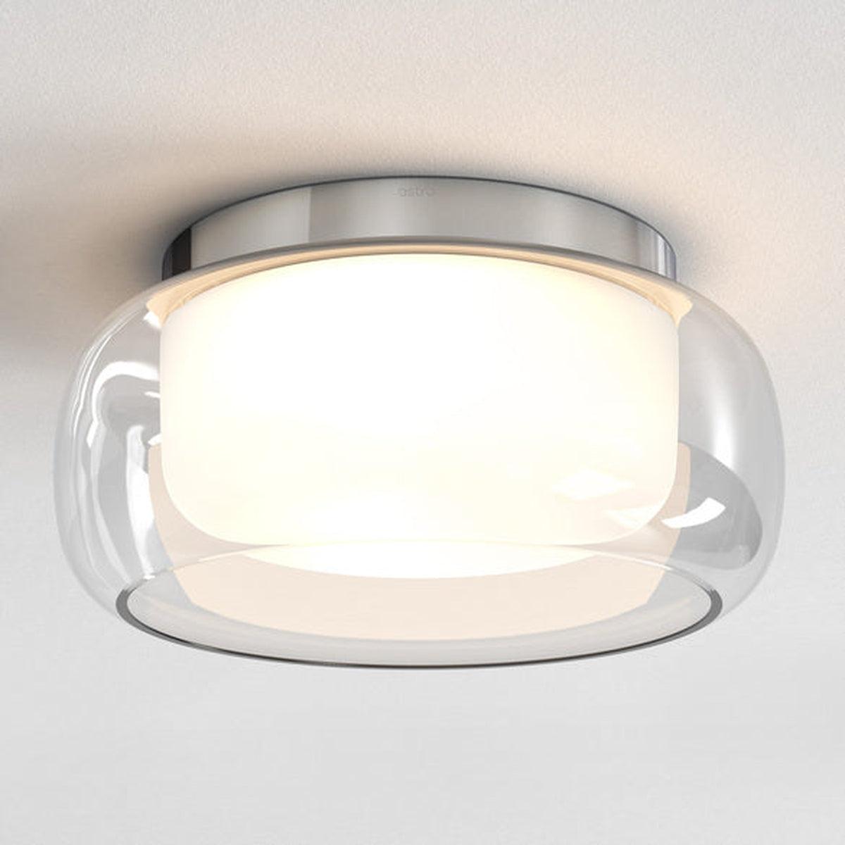 Aquina 360 taklampe IP44 E27