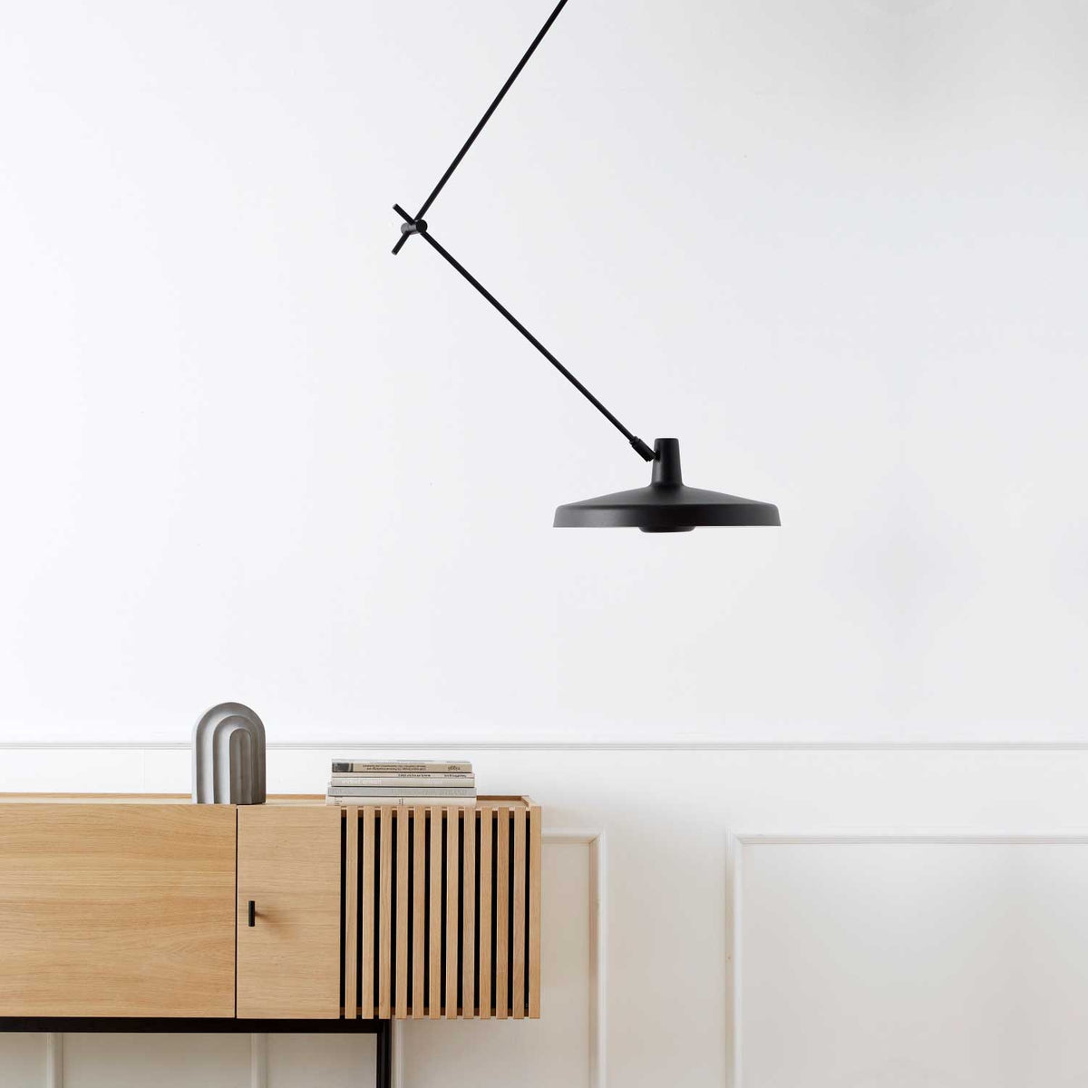 Arigato 45 enkel taklampe - Svart