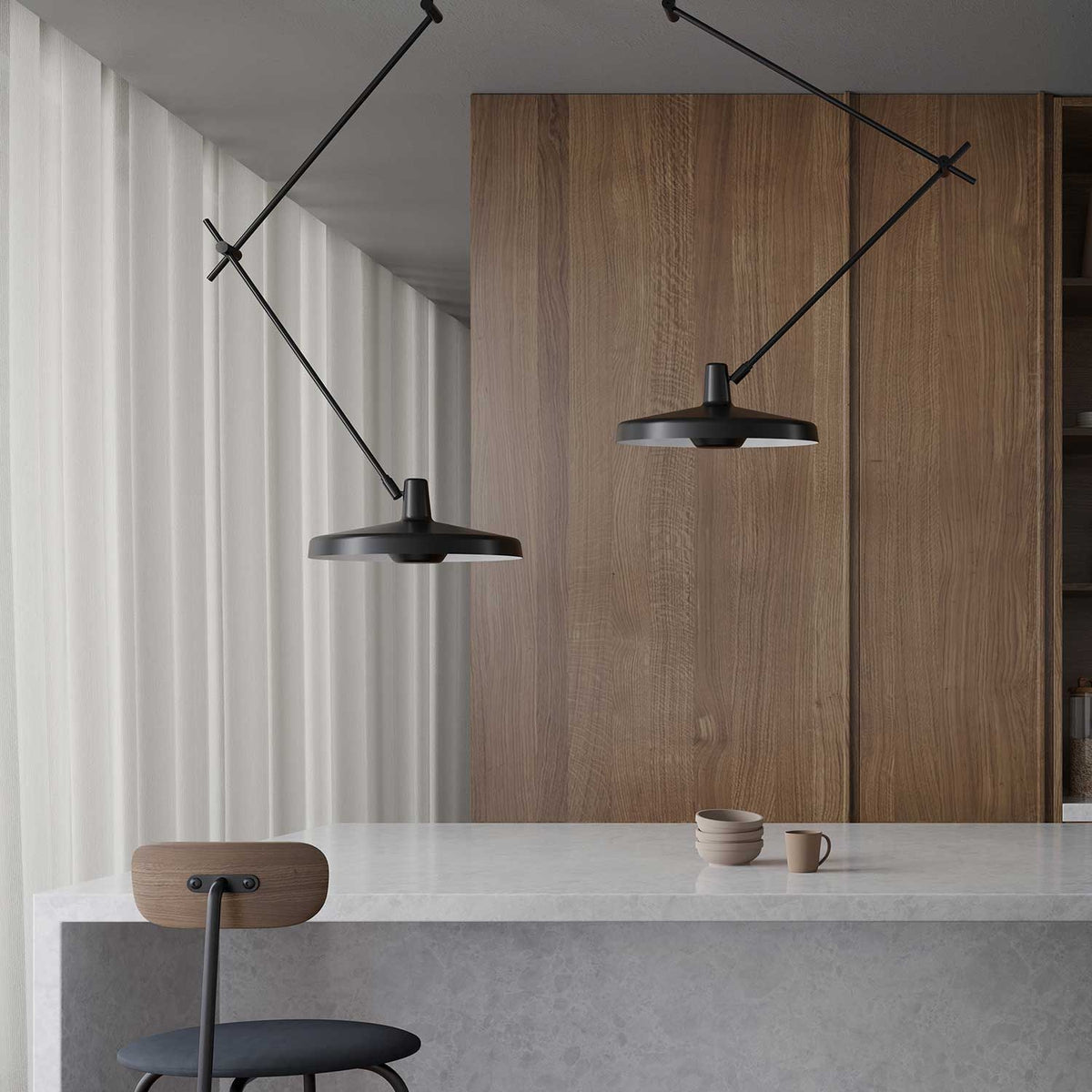 Arigato 45 enkel taklampe - Svart