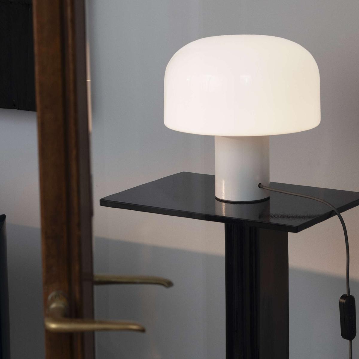 Bellhop Glass T bordlampe