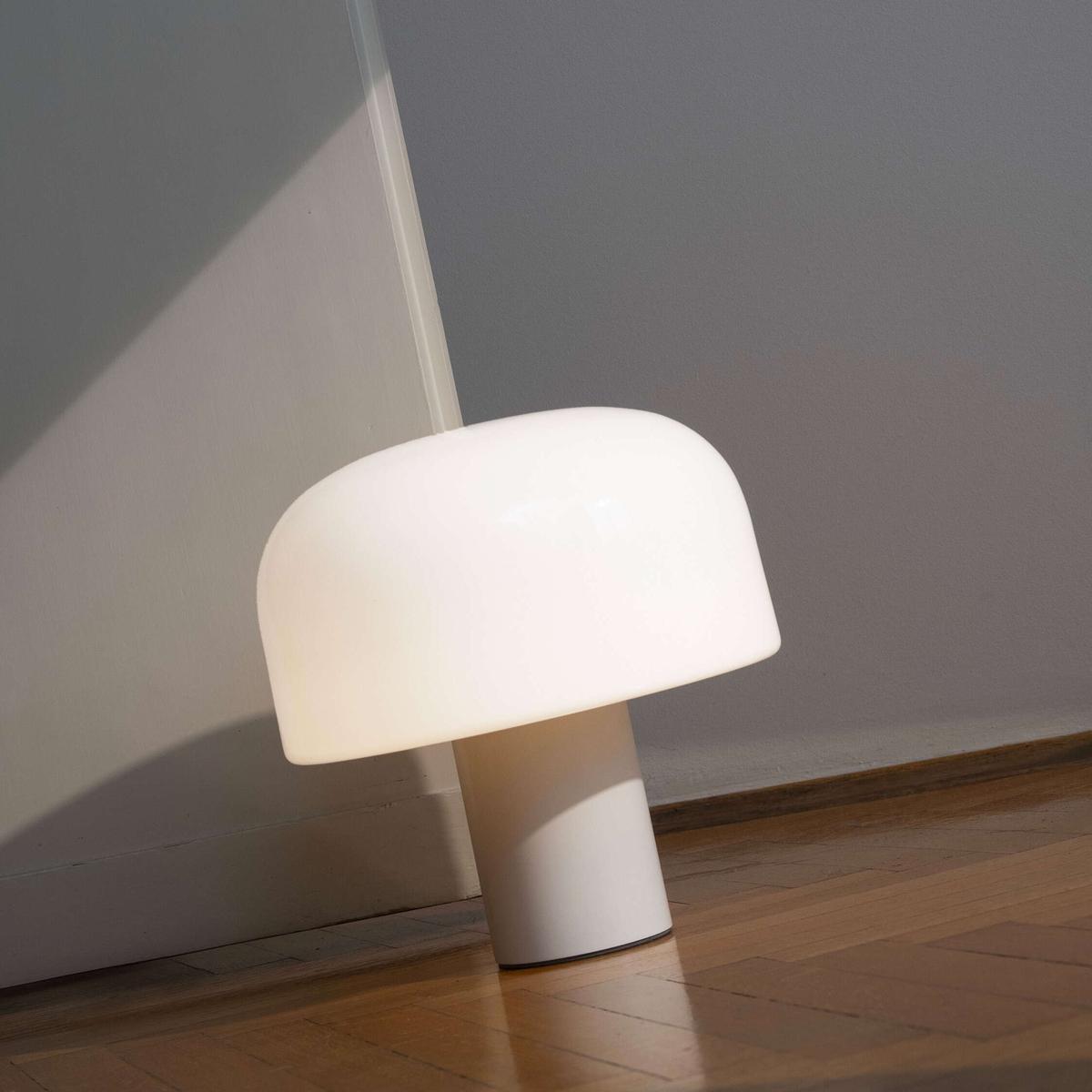 Bellhop Glass T bordlampe