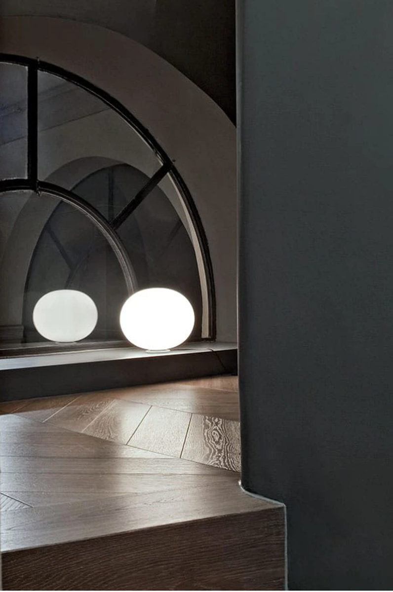 Flos Glo-Ball Basic 1 bordlampe - 33cm - med dimmer