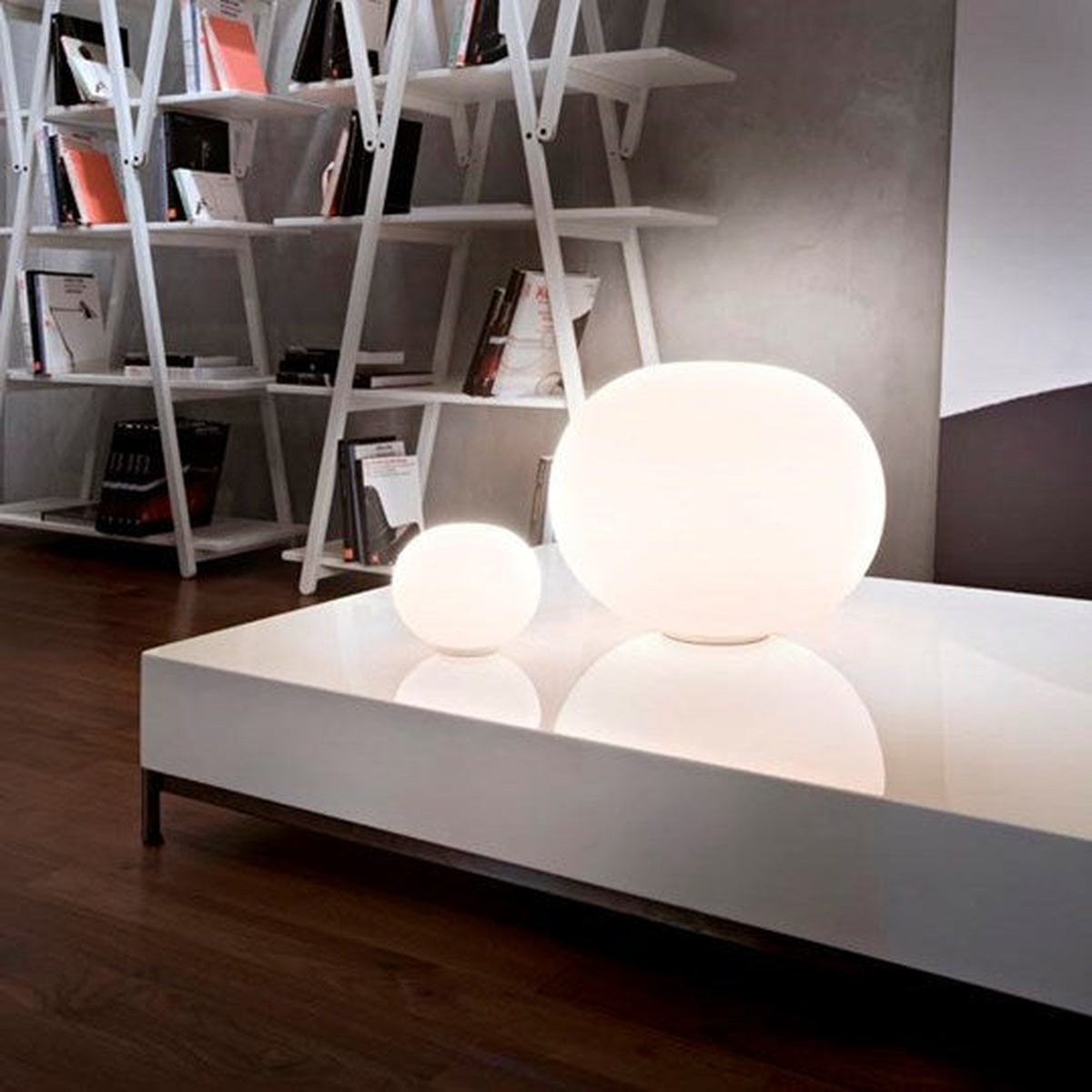 Flos Glo-Ball Basic 1 bordlampe - 33cm - med dimmer