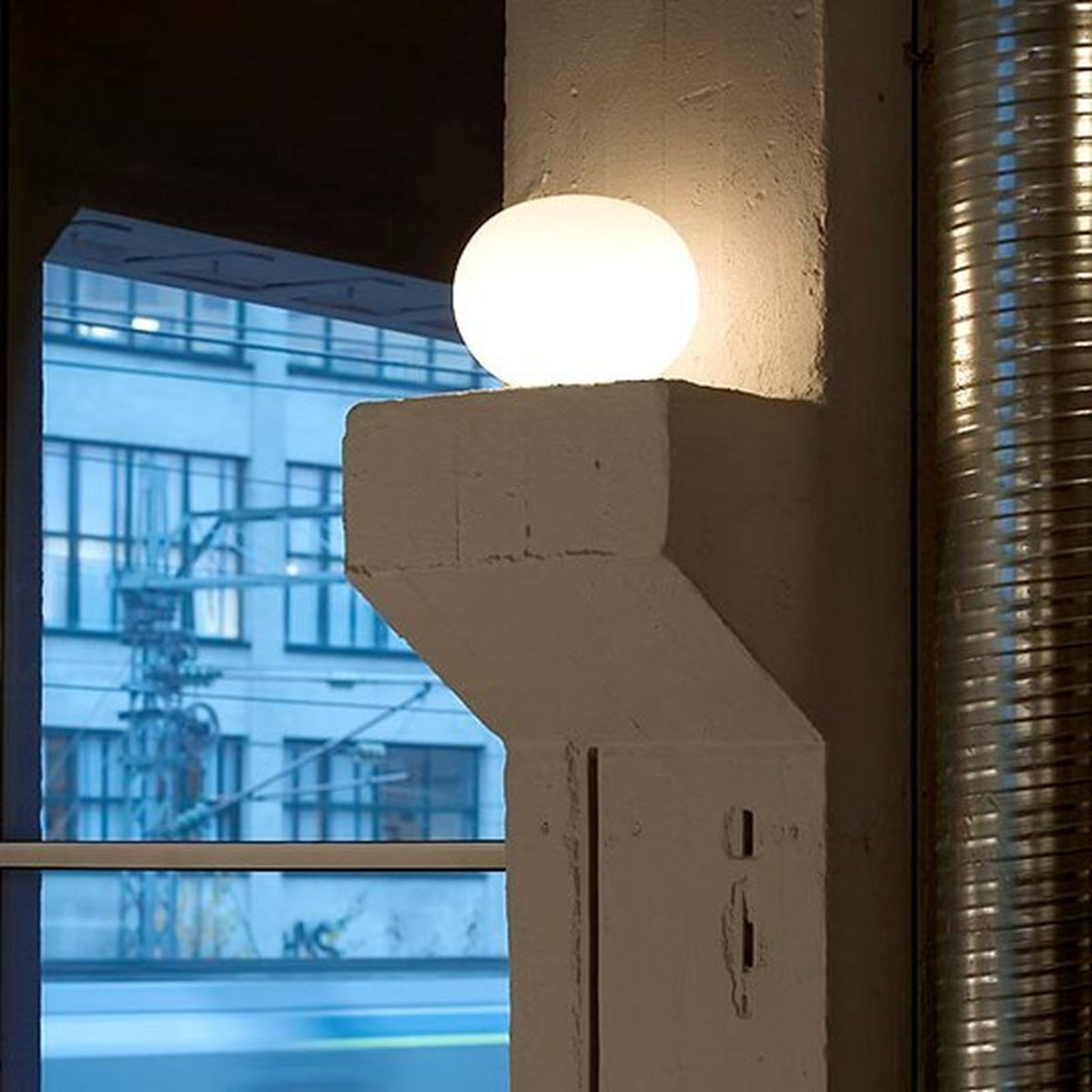 Flos Glo-Ball Basic 1 bordlampe - 33cm - med dimmer