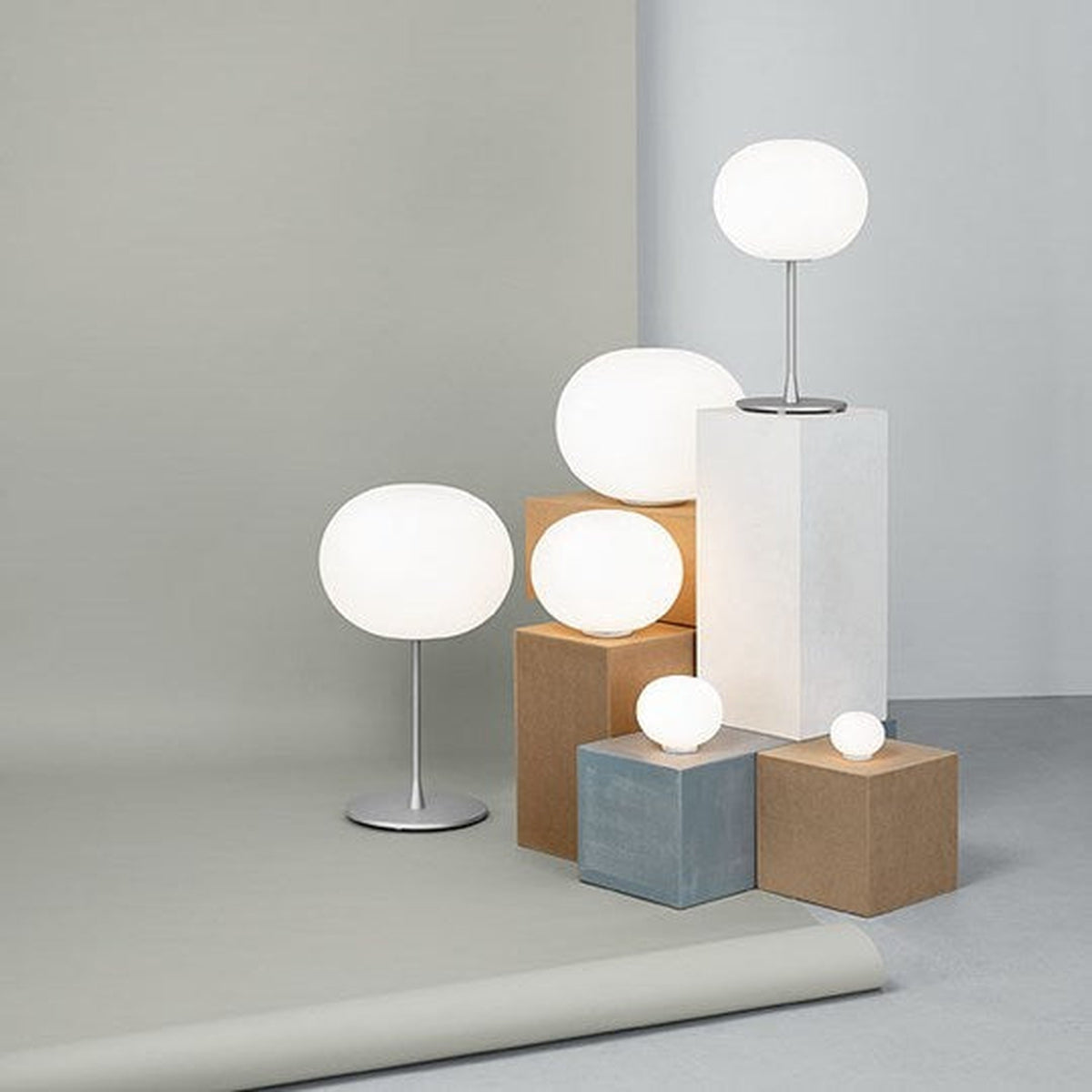 Flos Glo-Ball Basic Zero bordlampe 19cm - med dimmer
