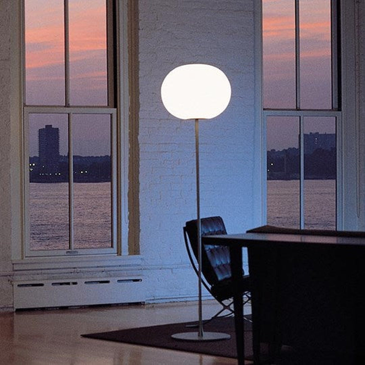 Flos Glo-Ball F2 gulvlampe