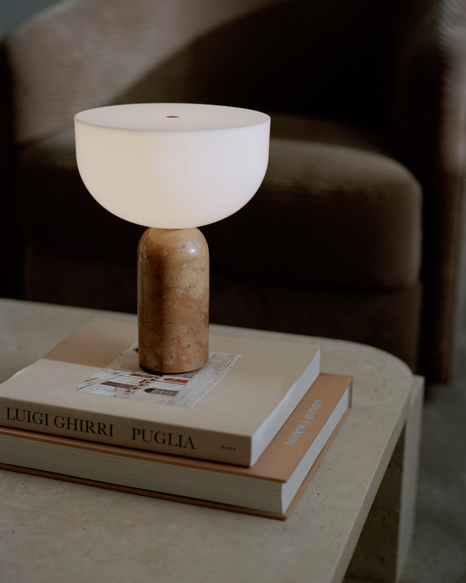Kizu Portable bordlampe - Rustfarget Marmor