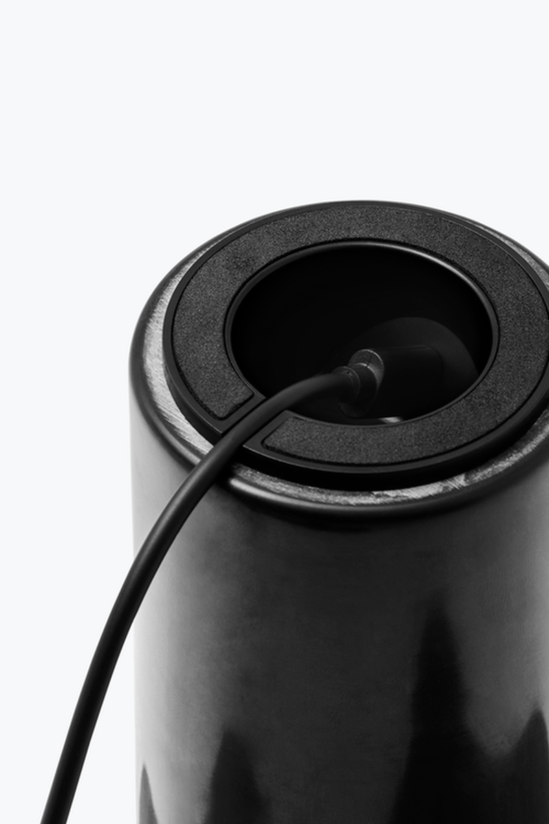 Kizu Portable bordlampe - Svart marmor