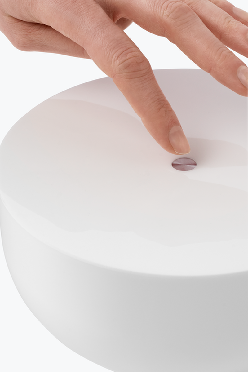 Kizu Portable bordlampe - Svart marmor