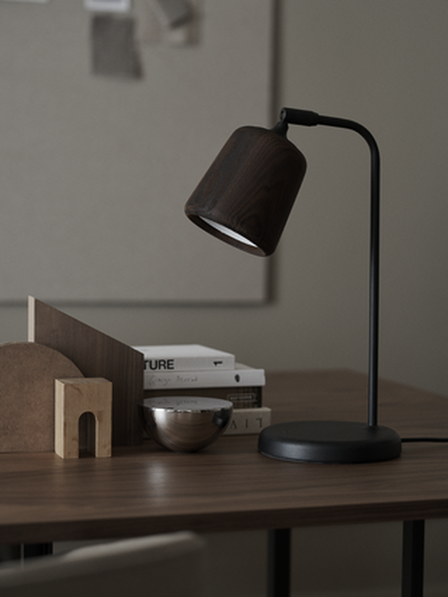Material Bordlampe - Røkt Eik