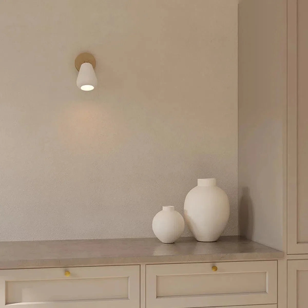 Nuura Anoli spot utenpåliggende