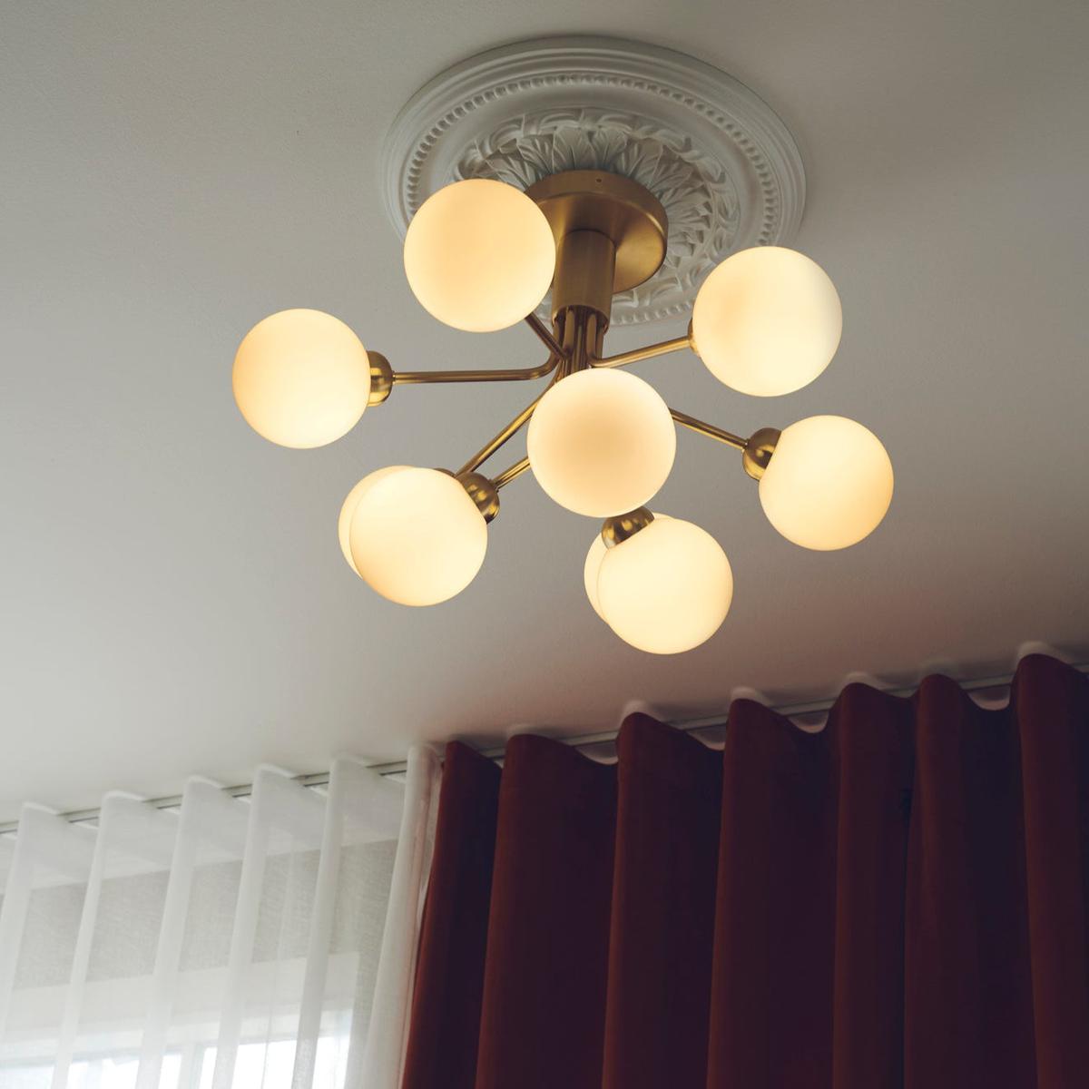 Nuura Apiales 9 taklampe messing/opal