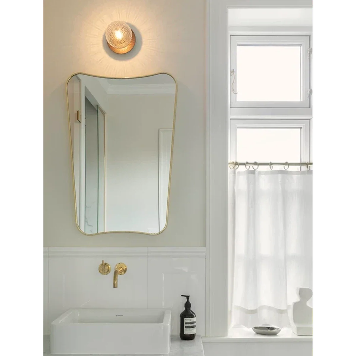 Nuura Liila 1 vegglampe/taklampe - Small - Bronse / Klar