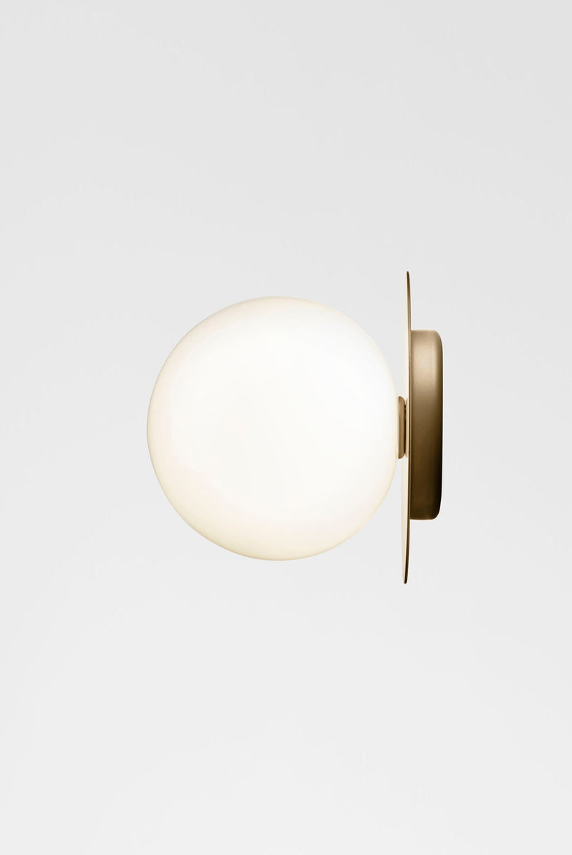 Nuura Liila 1 vegglampe/taklampe - small - nordic gold / opal