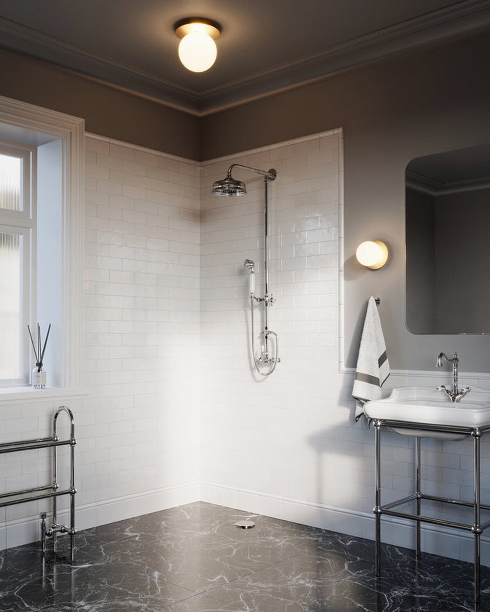 Nuura Liila 1 vegglampe/taklampe - small - nordic gold / opal