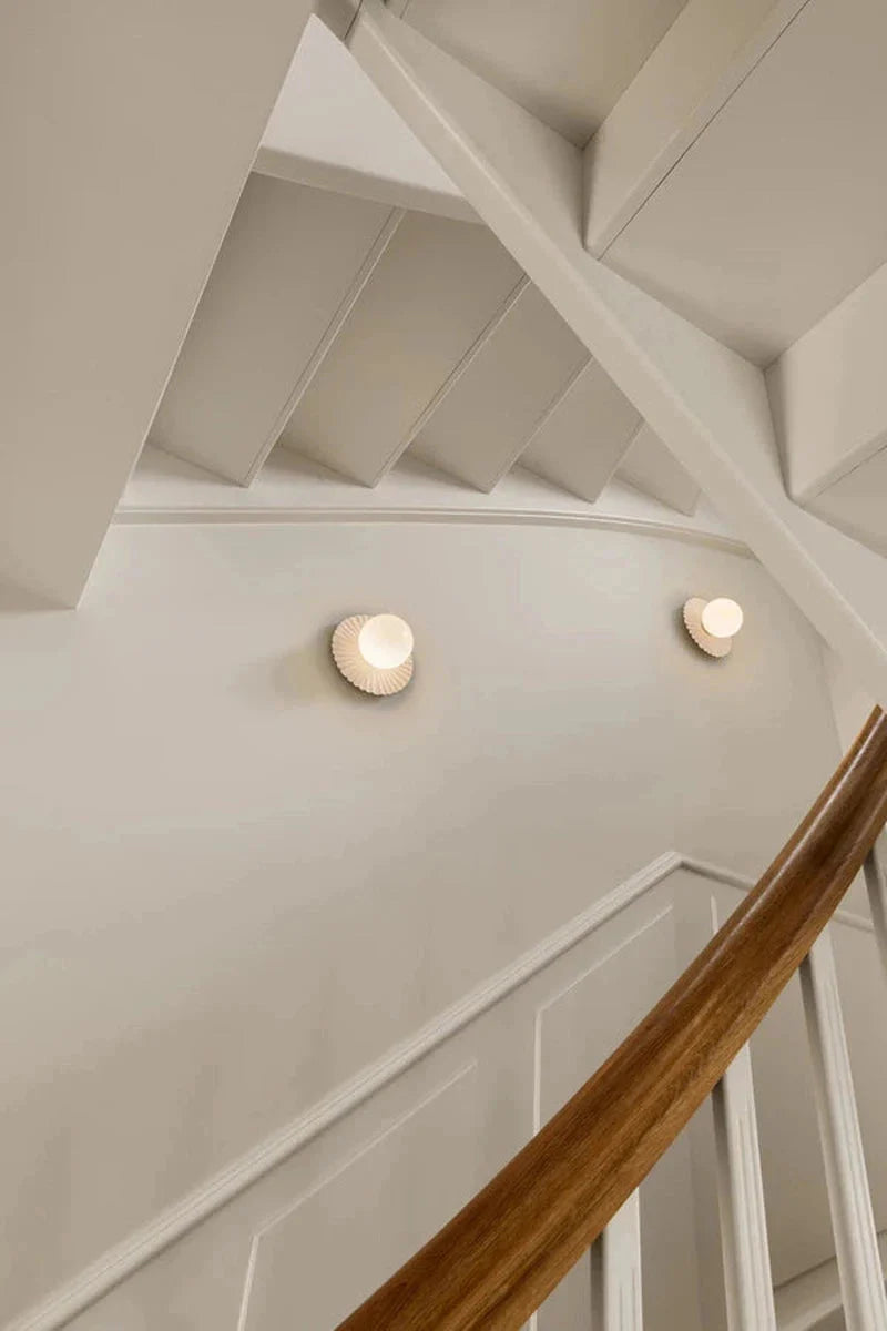 Nuura Liila Muuse vegglampe/taklampe - small - Hvit / opal