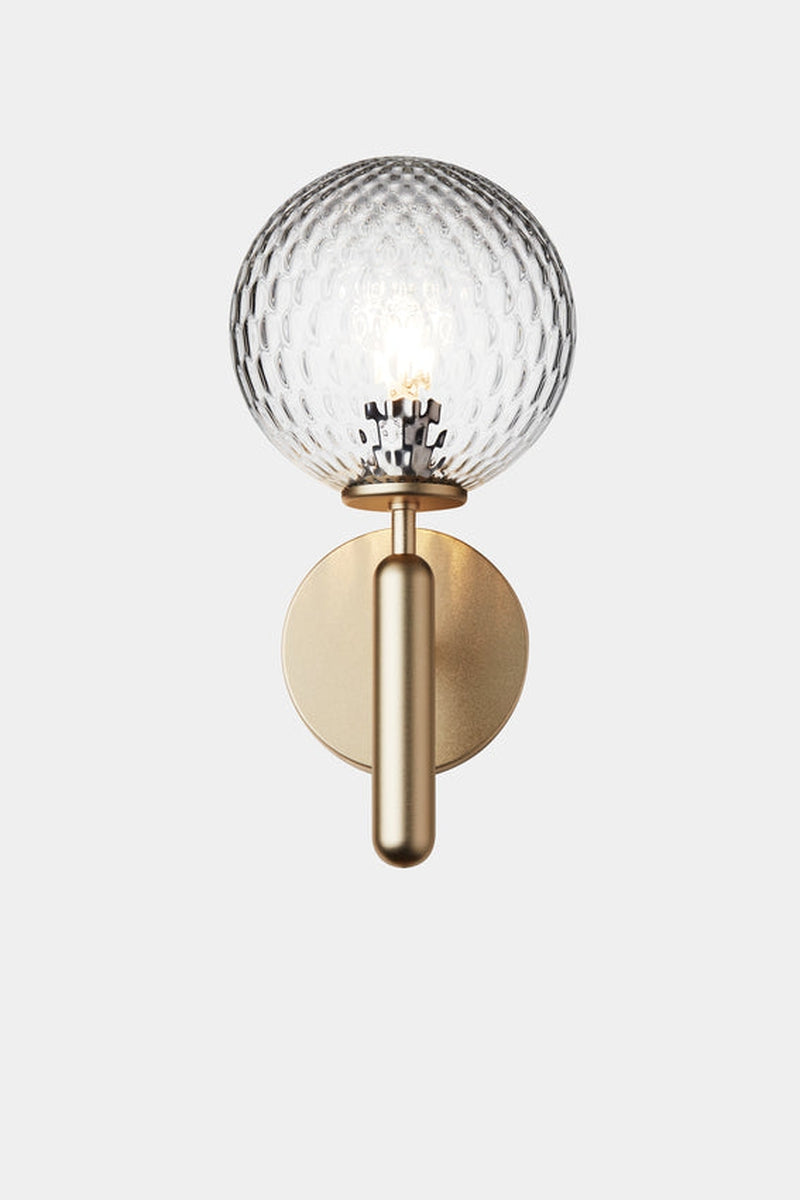 Nuura Miira vegglampe messing / optikk