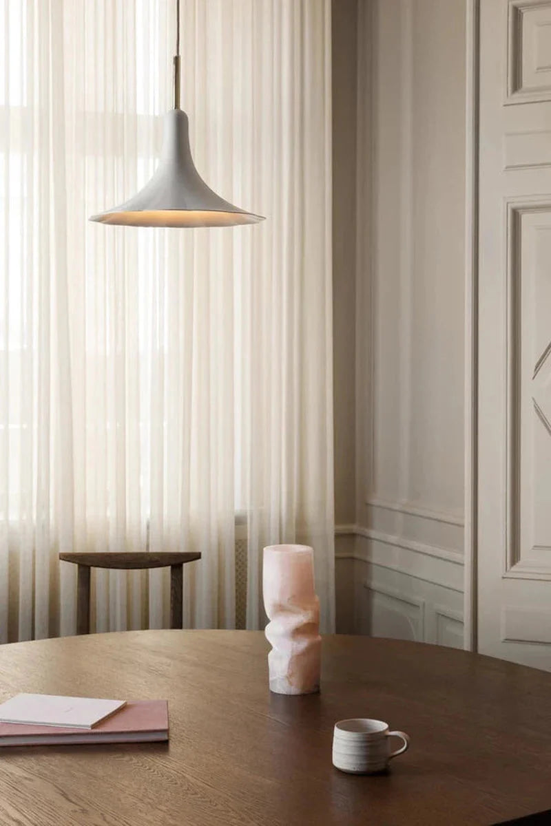 Nuura Petalii taklampe Hvit/messing