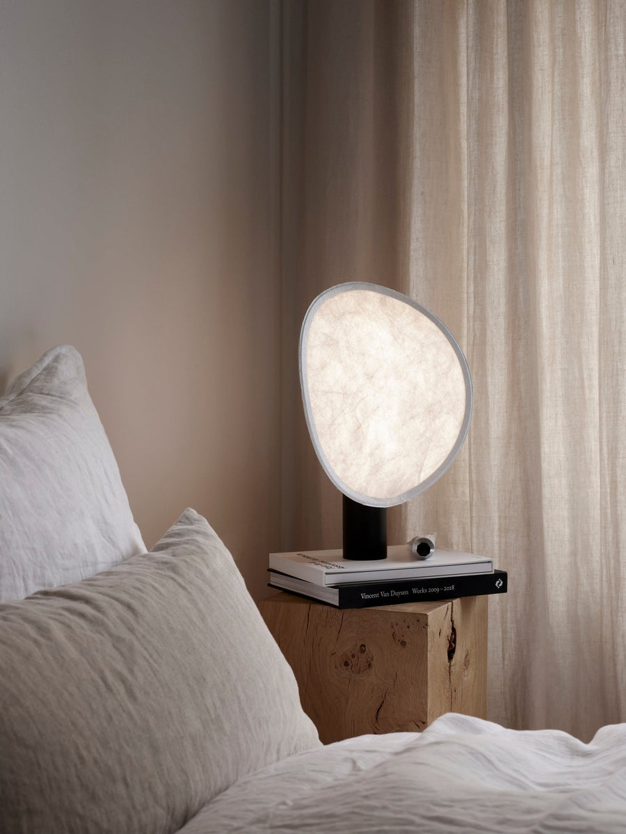 Tense Bærbar Bordlampe - Sort Sokkel